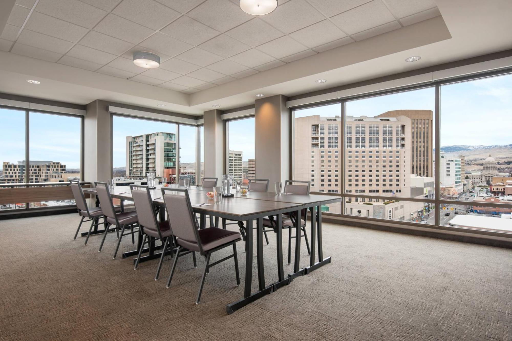 Residence Inn By Marriott Boise Downtown City Center Екстер'єр фото